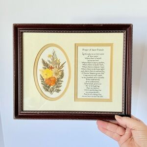 Vintage Framed Dried Flower Art with “Prayer of Saint Francis” – 11.25” x 9.25”